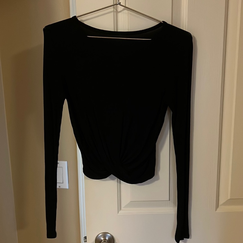 Cover Alo long sleeve black top
